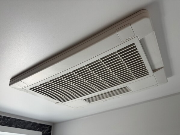 メゾン・カルムBの物件内観写真